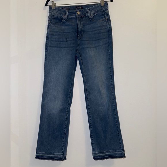 NYDJ Marilyn Straight Leg Jeans Bluewater Wash Release Hem | Size 4 - Picture 6 of 16